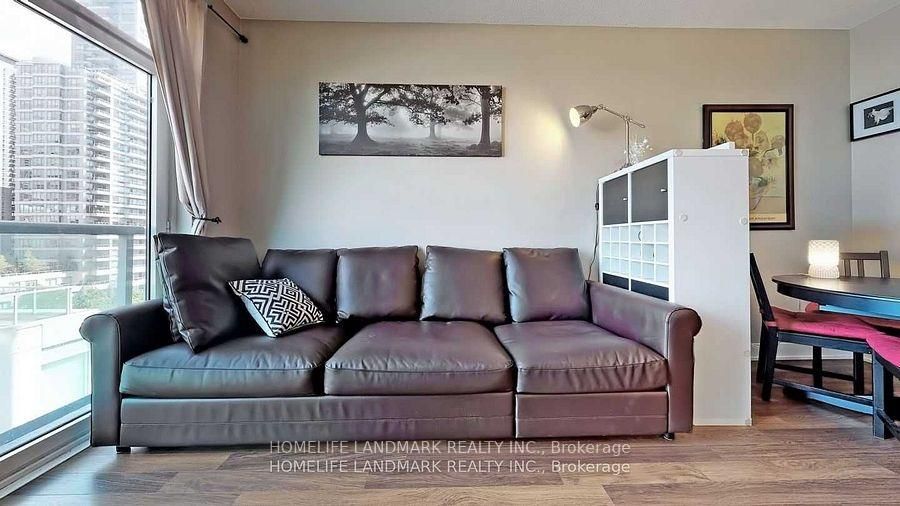 120 Homewood Ave 902 · Photo 5